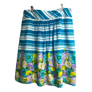 5/$25 
Talbots Floral Skirt Turquoise White 8 Stripes Flower  Side Zipper